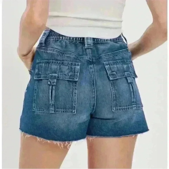 NWT AMERICAN EAGLE Highest Rise 90s Boyfriend Cargo Denim Jean Shorts Sz 8‎ - Picture 5 of 14